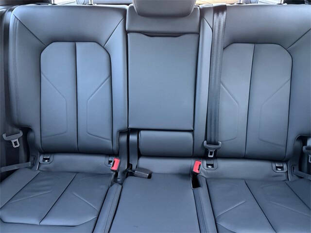 2025 Audi Q3 quattro S line Premium 45 TFSI