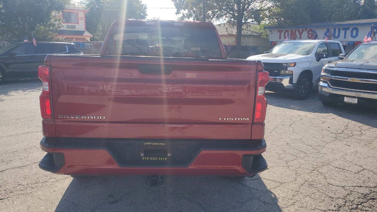 Used Car 2020 Chevrolet Silverado 1500  Custom 4x4 4dr Crew Cab 5.8 Ft. Sb For Sale Under $30,000 In San Antonio, Texas