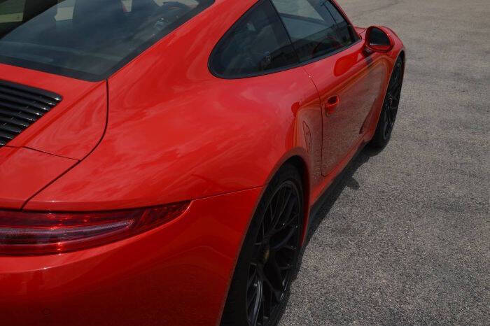 2015 Porsche 911