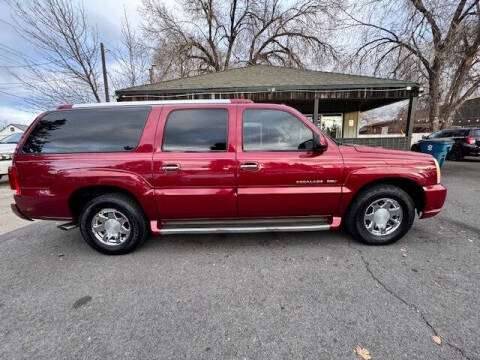 2004 Cadillac Escalade ESV Platinum Edition