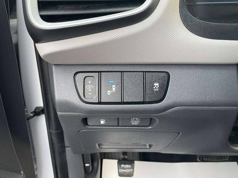 2017 Hyundai Ioniq Hybrid SEL