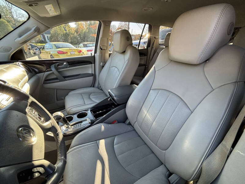 2017 Buick Enclave Leather