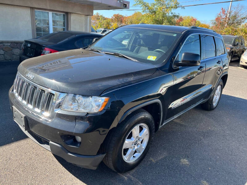 2013 Jeep Grand Cherokee Laredo photo 4