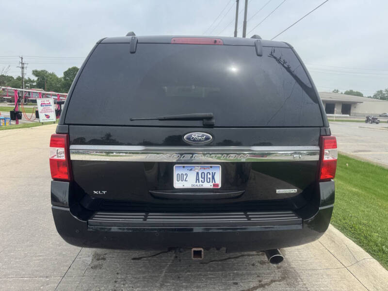 2016 Ford Expedition EL XLT