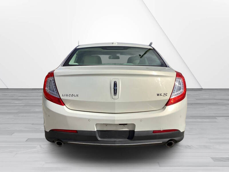 2013 Lincoln MKS