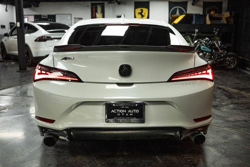 2023 Acura Integra w/A-SPEC