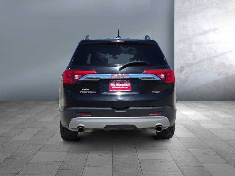 2018 GMC Acadia SLE-2