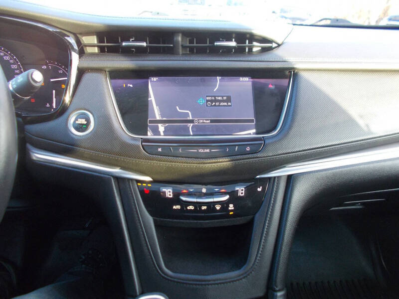 2017 Cadillac XT5 Luxury