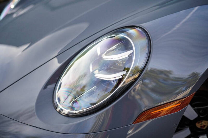 2025 Porsche 911 Carrera S