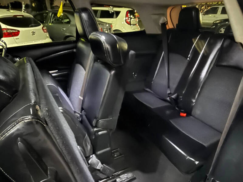 2018 Dodge Journey Crossroad