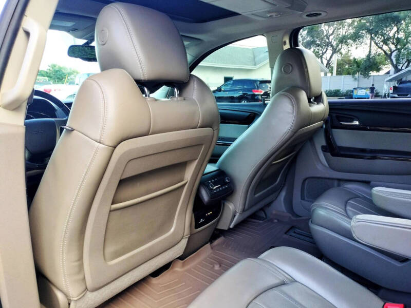 2013 GMC Acadia Denali