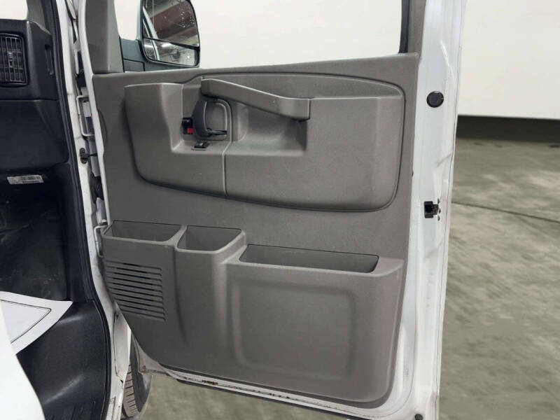 2019 Chevrolet Express 2500