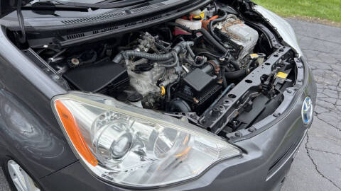 2013 Toyota Prius c Three