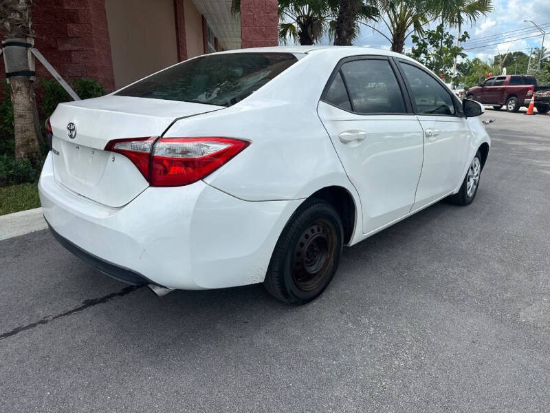 2016 Toyota Corolla LE