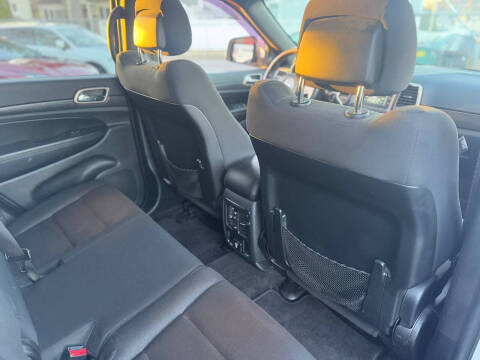 2016 Jeep Grand Cherokee Laredo