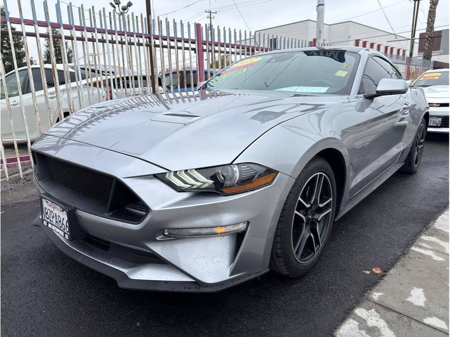 2022 Ford Mustang EcoBoost Premium's photo