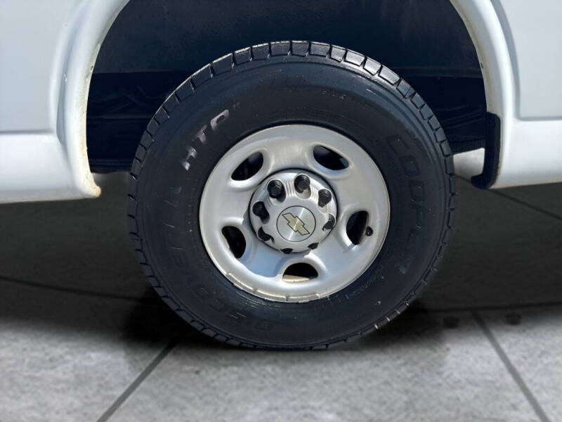 2021 Chevrolet Express 2500