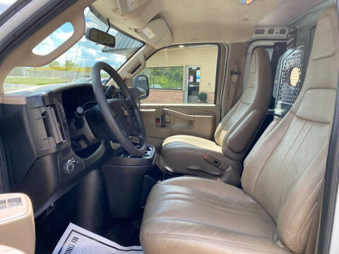 2019 Chevrolet Express 2500