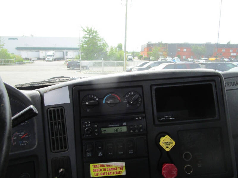 2007 International 8600 Tractor