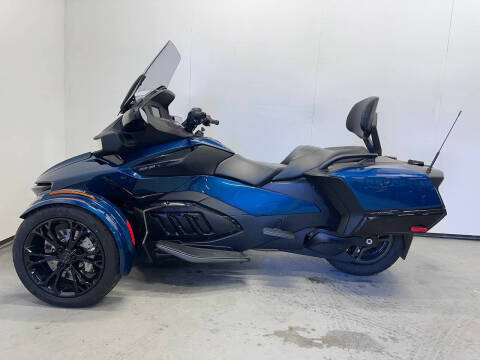 2023 Can-Am Spyder RT SE6