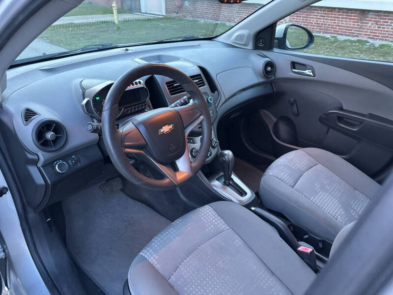 2012 Chevrolet Sonic LS