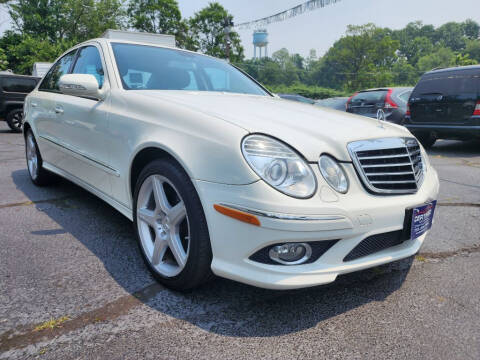 2009 Mercedes-Benz E-Class for sale at Certified Auto Exchange in Keyport NJ