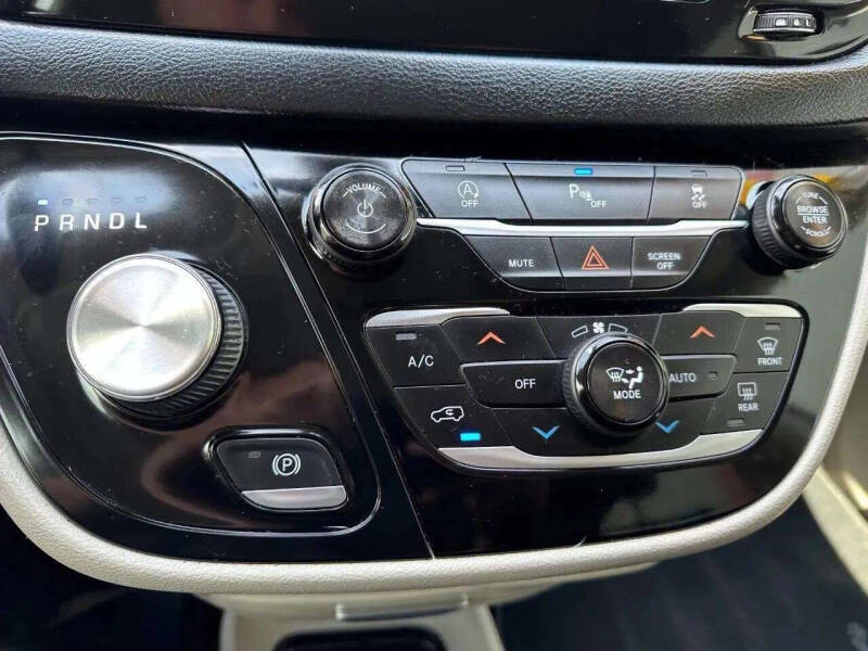 2018 Chrysler Pacifica Touring L