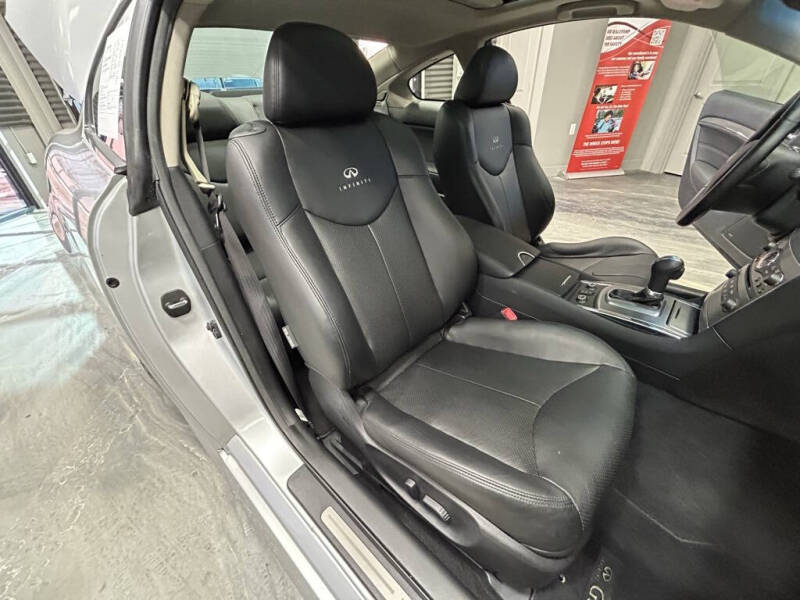 2012 Infiniti G37 Coupe x