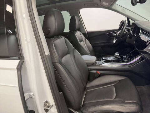 2023 Audi Q7 quattro Premium Plus 45 TFSI