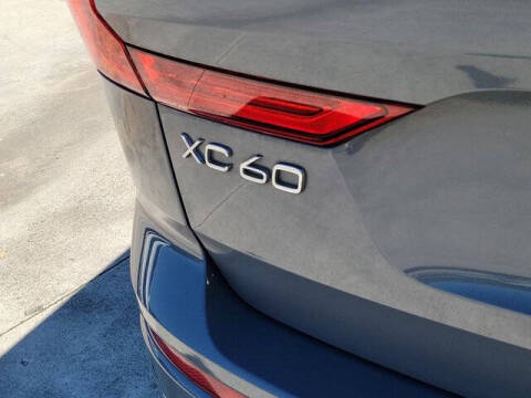 2023 Volvo XC60 B5 Plus Bright Theme