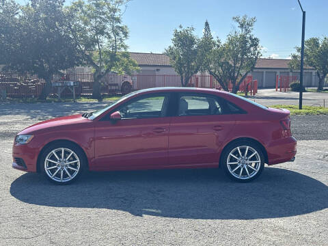 2016 Audi A3 2.0T quattro Premium