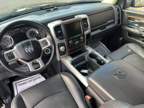 2017 RAM 1500 Laramie