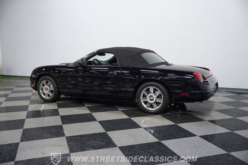 2005 Ford Thunderbird Deluxe