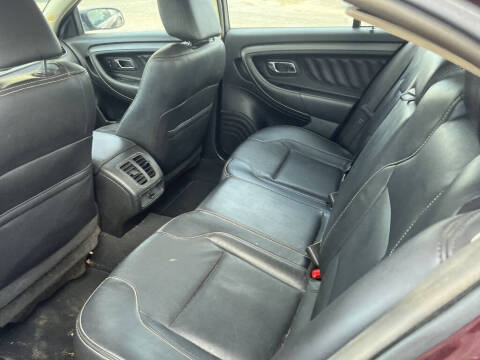 2011 Ford Taurus SEL