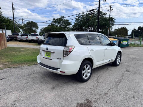 2013 Toyota RAV4 EV