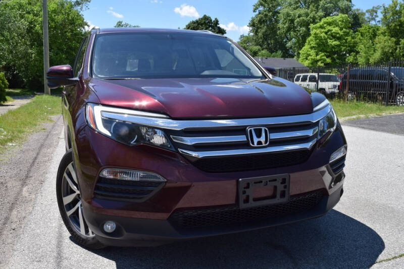 2017 Honda Pilot for sale at QUEST AUTO GROUP LLC in Redford MI