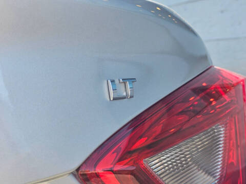 2017 Chevrolet Cruze LT Auto