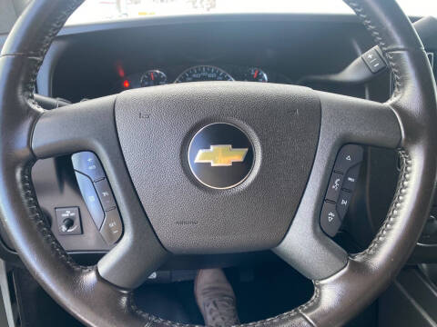 2020 Chevrolet Express 2500