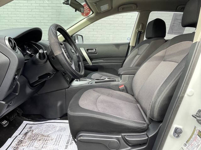 2011 Nissan Rogue SV