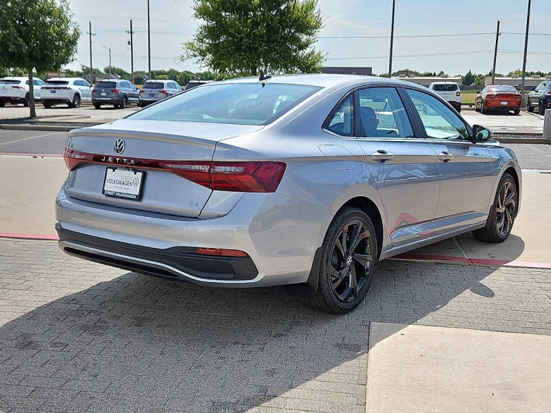 2025 Volkswagen Jetta SE