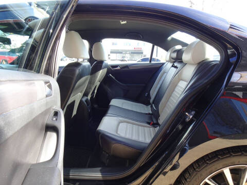 2016 Volkswagen Jetta 1.8T Sport