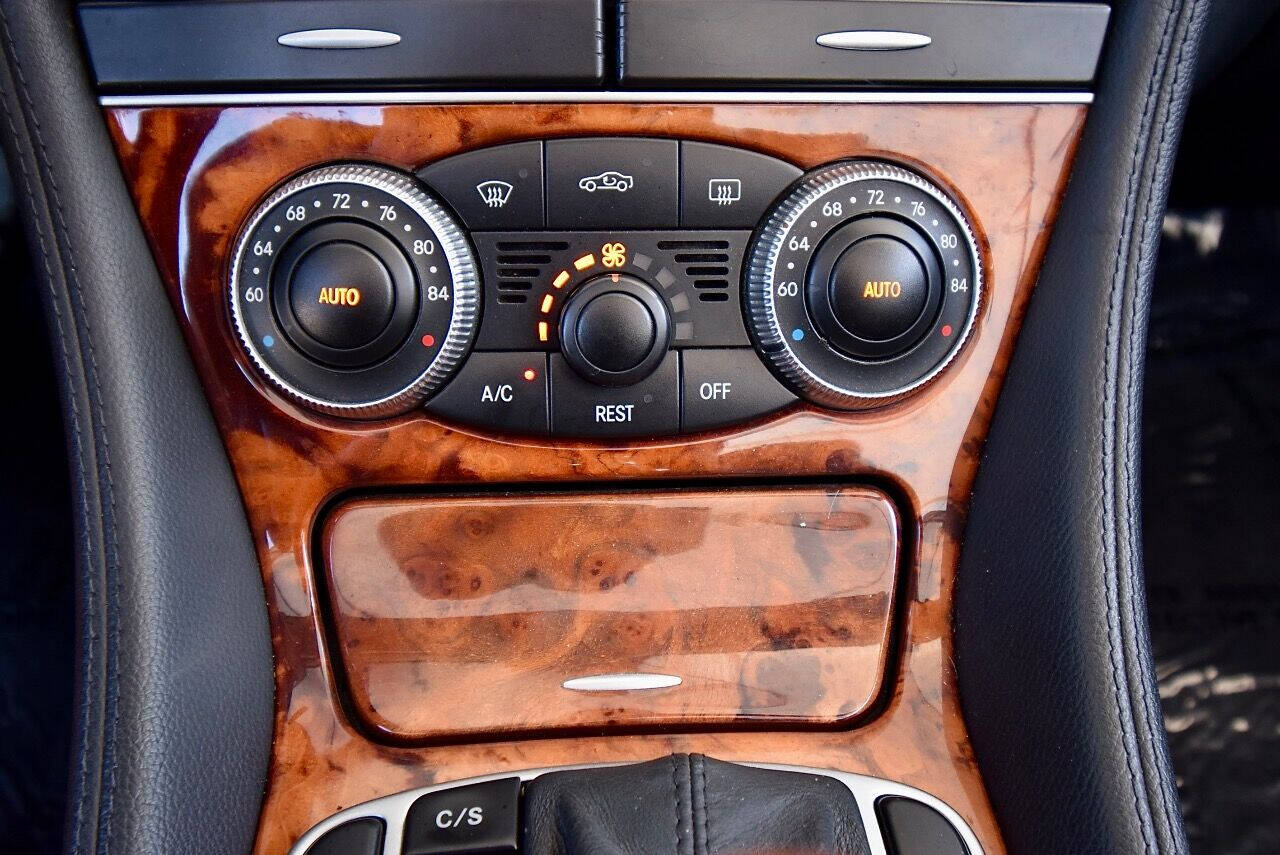 2008 Mercedes-Benz SL-Class 14