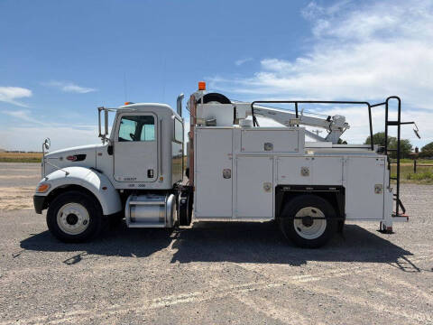 2014 Peterbilt 337