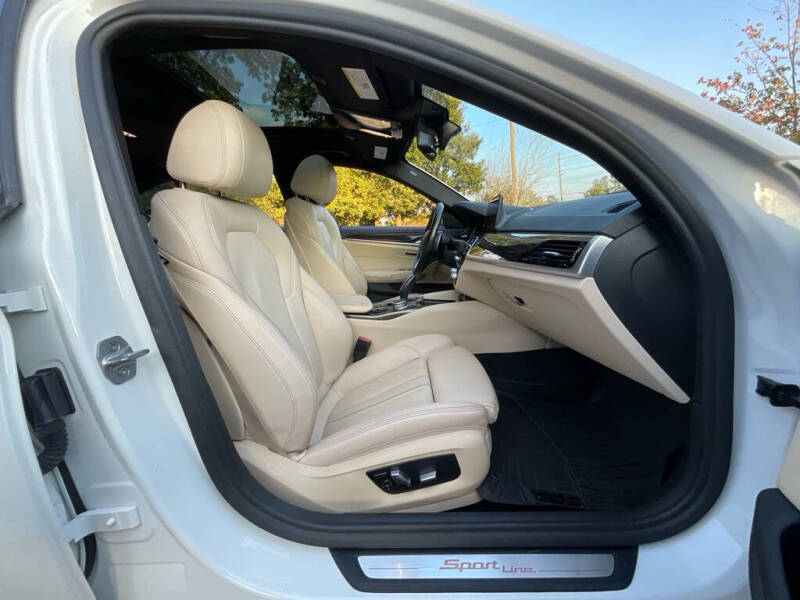 2019 BMW 5 Series 530i