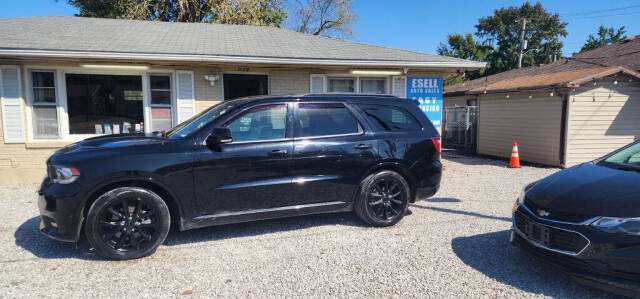 2018 Dodge Durango for sale at ESELL AUTO SALES in Cahokia, IL