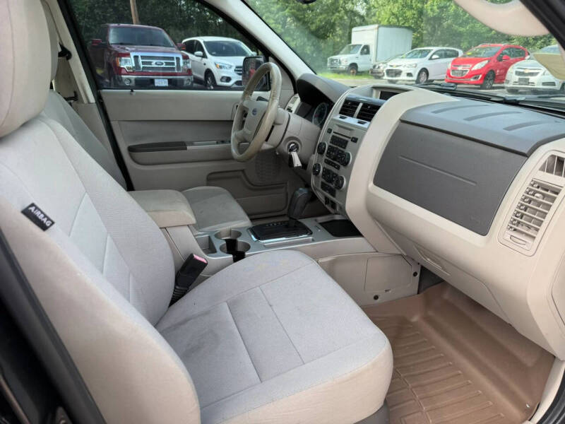 2011 Ford Escape XLT