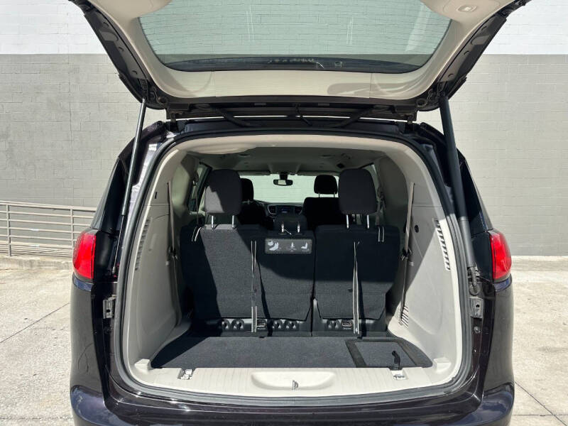 2018 Chrysler Pacifica Touring Plus