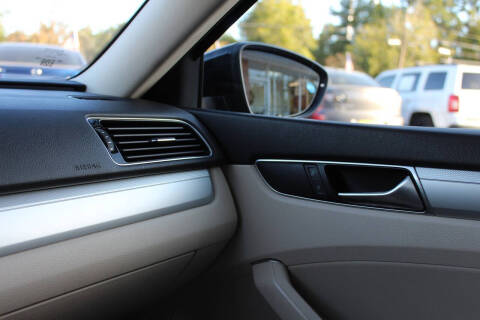 2019 Volkswagen Passat Wolfsburg