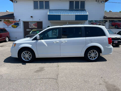2018 Dodge Grand Caravan for sale at Twin City Motors in Grand Forks ND