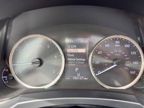 2017 Lexus IS 300